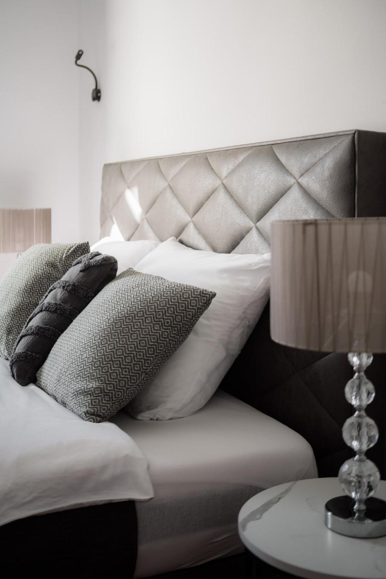 Main Square Apartments & Rooms 마리보르 외부 사진
